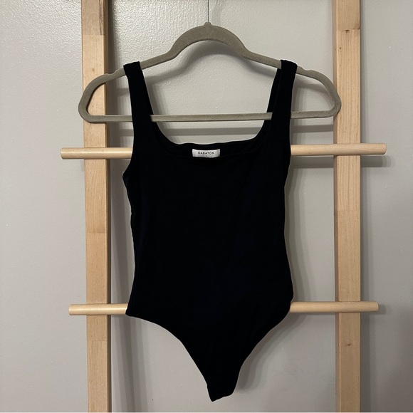 Contour Squareneck Bodysuit - Aritzia - Picture 2 of 3